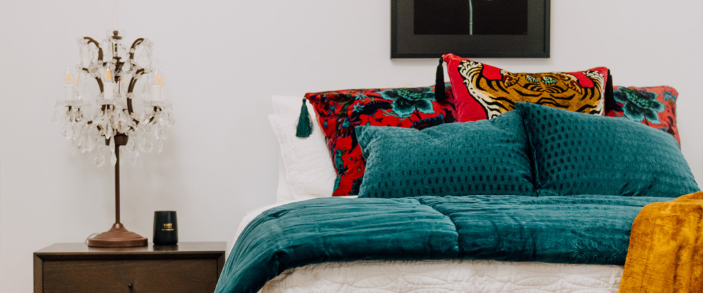 Hotel luxury at home 4 Hotel Luxury at Home Banner 2024