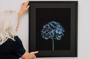 Create hotel luxury at home 5 Kirsten Ford hanging picture